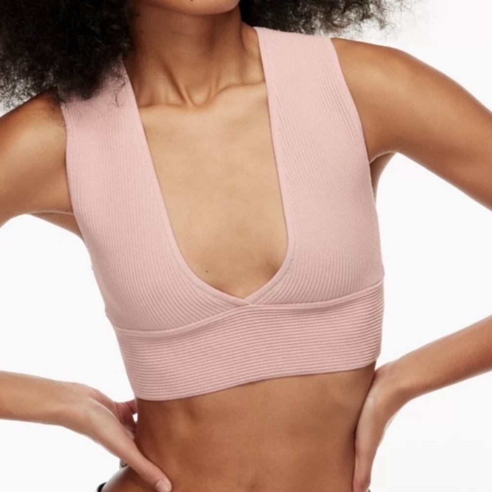 babaton v neck crop tank